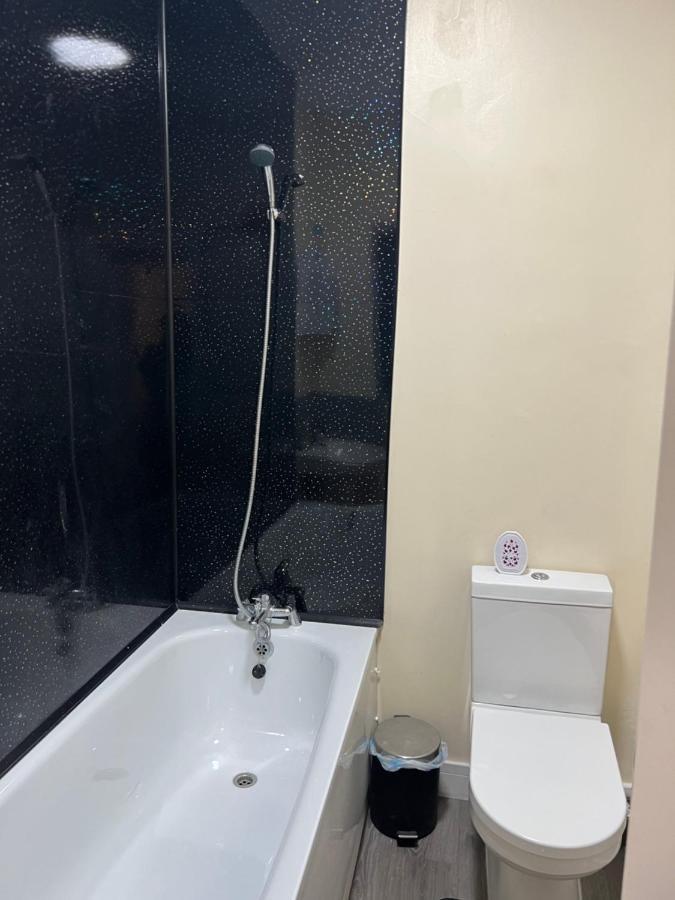 Apartamento Small Cosy 2 Flat With 2 Double Beds